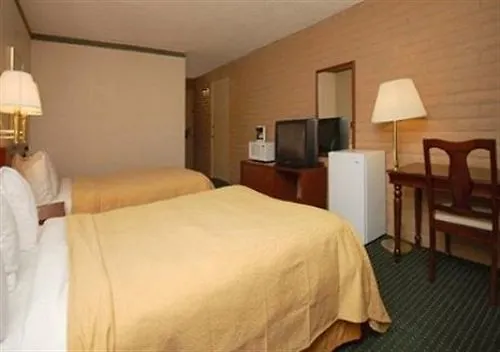 Quality Near Ft Huachuca Hotel